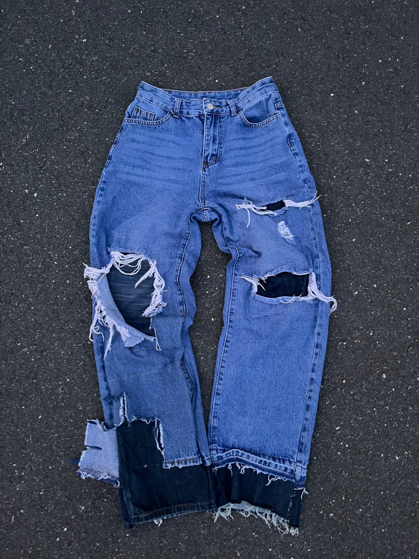 Distressed double layered jeans